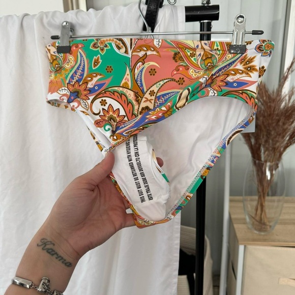 NWT ANTONIO MELANI HIGH WAISTED BIKINI SET - M/L - Picture 5 of 8